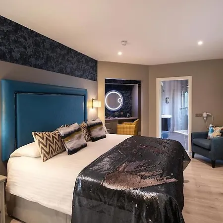 بيت للعطل Central Entire House Comprising 4