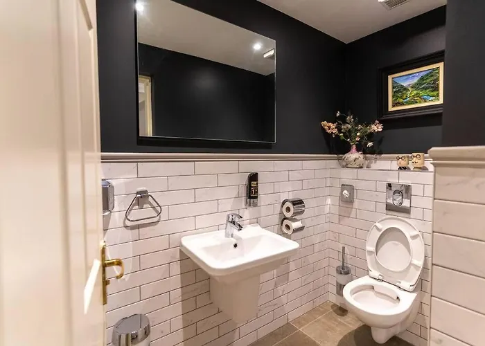 Entire House Comprising 4 Ferienhaus Killarney