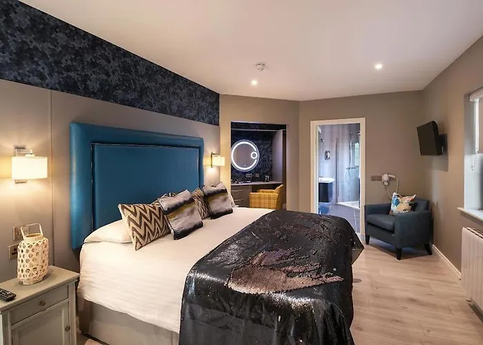 度假居 Entire House Comprising 4